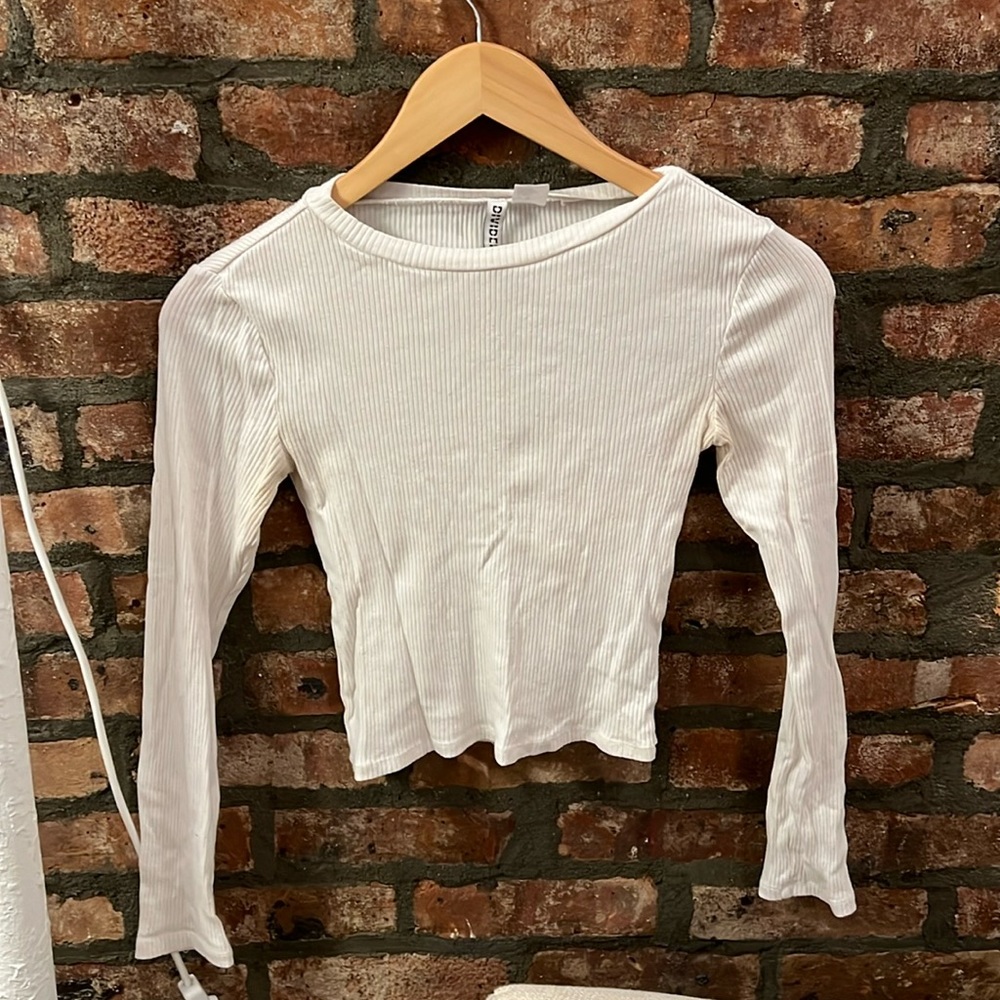 Ribbed long sleeve